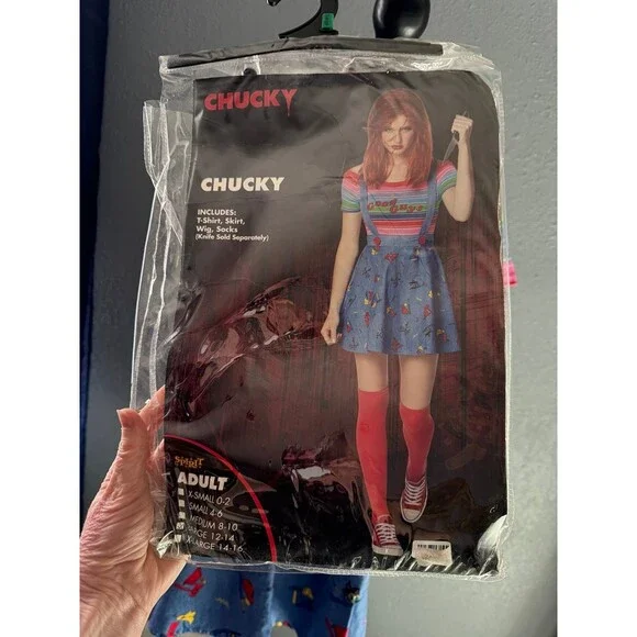 Spirit Chucky Costume with Blue and Red Accents, Large 12-14 New missing socks - Picture 3 of 8